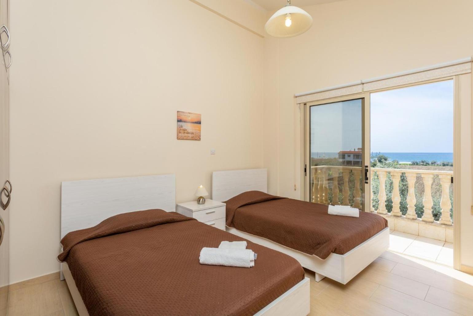 Villa Rose Paphos Exteriör bild